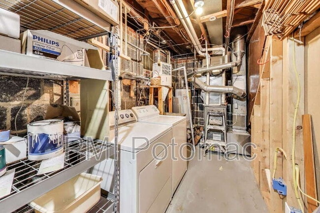 Building Photo - 4118 Wexford Ct