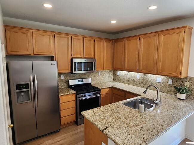 Building Photo - Beautiful Upgraded Home in RSM!