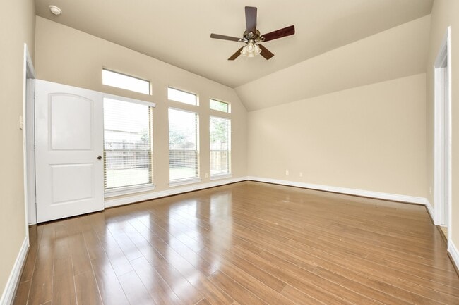 Building Photo - 5315 Troutline Ln