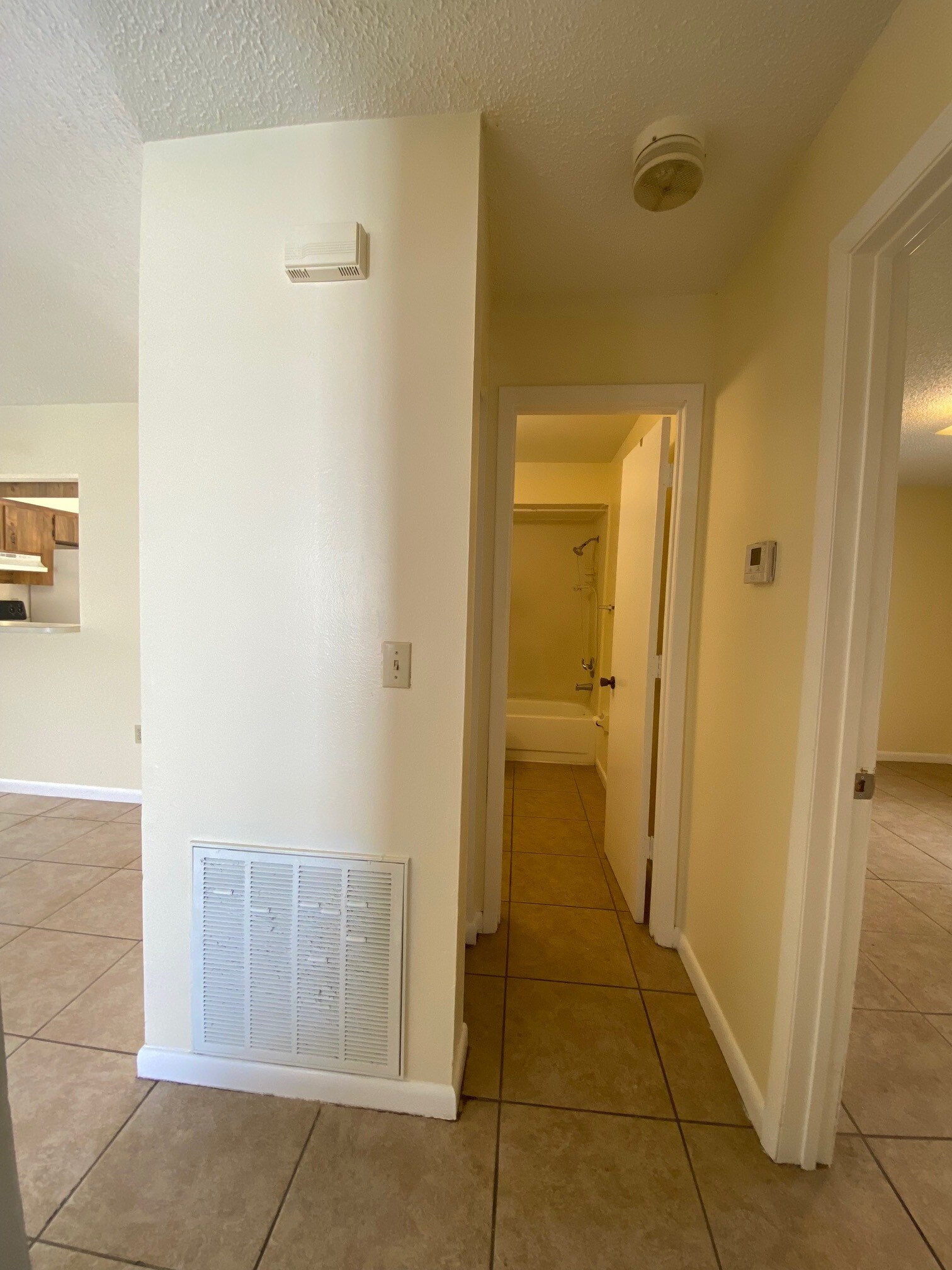 Hallway - 1416 Peavy Ct