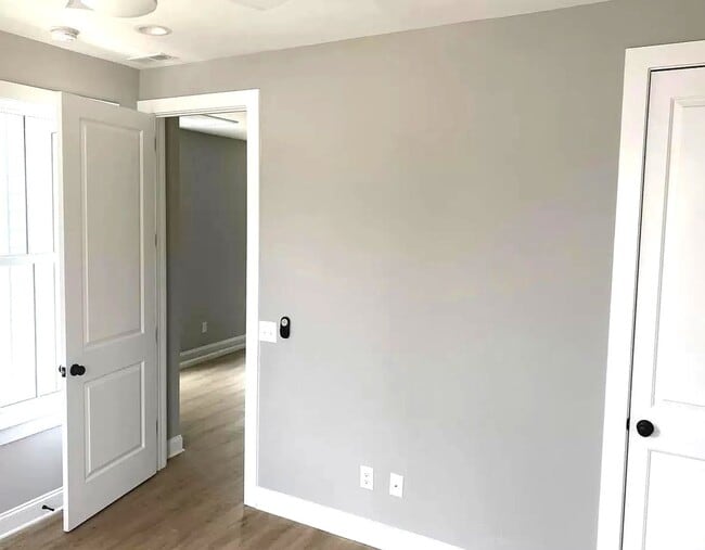 Building Photo - 9 Hanover St