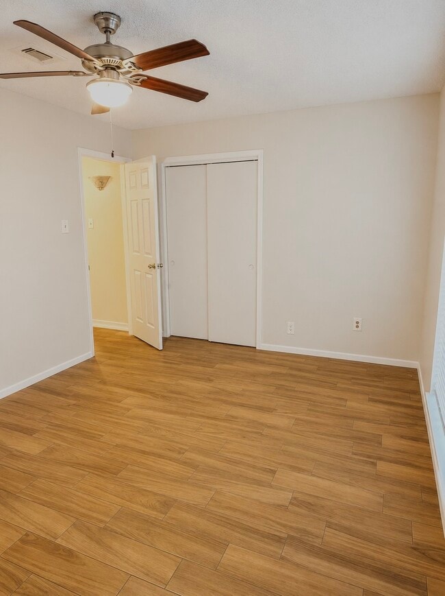 Building Photo - 7446 Soledad Dr