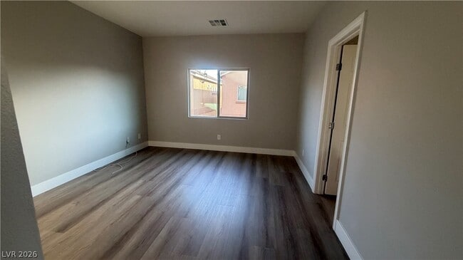 Building Photo - 9453 Alma Ridge Ave