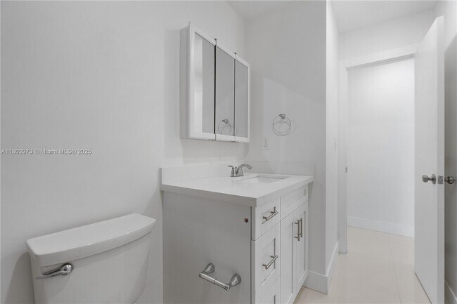 Building Photo - 10501 SW 53rd St
