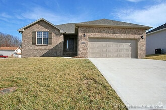 Building Photo - Beautiful Home In Cape