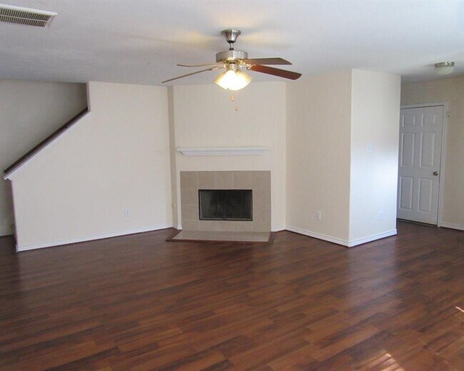 Building Photo - 14122 Noahs Landing Ln