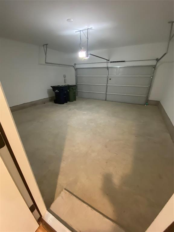 Building Photo - 1012 Olinda Ct