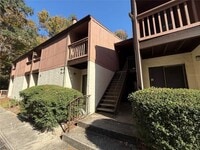 Building Photo - 1515 NW 29 Rd