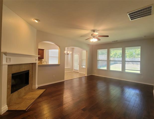 Building Photo - 806 Bens Dr