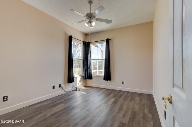 Building Photo - 6101 Sanctuary Garden Blvd