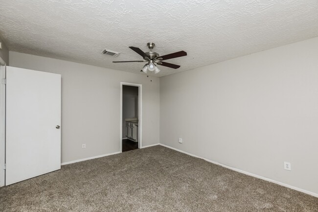 Building Photo - 2609 Elder Rd