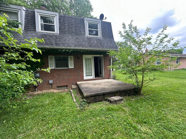 Primary Photo - 2BD Duplex Jackson Township - Canton