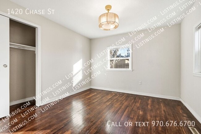 Building Photo - 1420 Chase St