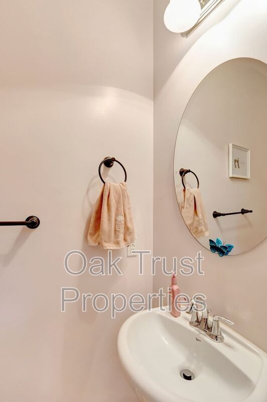 Building Photo - 113 Swiftwater Way