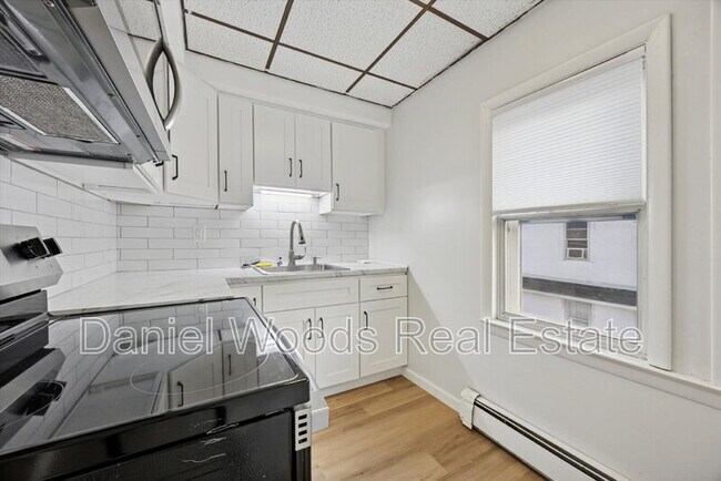 Building Photo - 420 Glenwood Ave