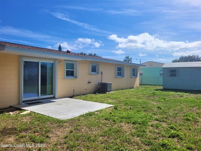 Building Photo - 435 S Courtenay Pkwy