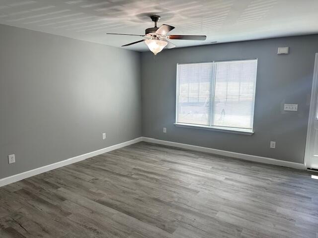 Building Photo - 170 Lone Tree Dr NE