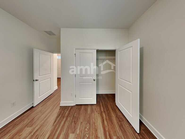 Building Photo - 11207 Delicate Rose Ct