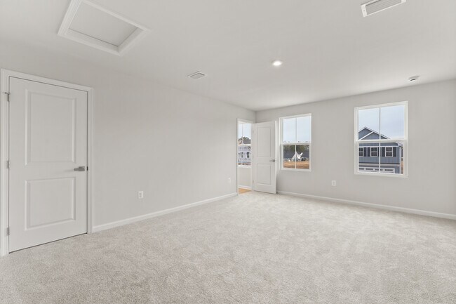 Building Photo - 6526 Rockingham Wy