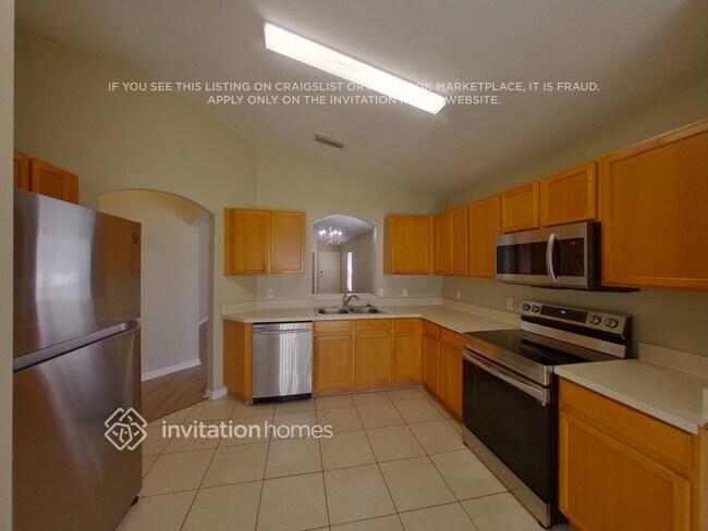 Building Photo - 12625 Montford Ln