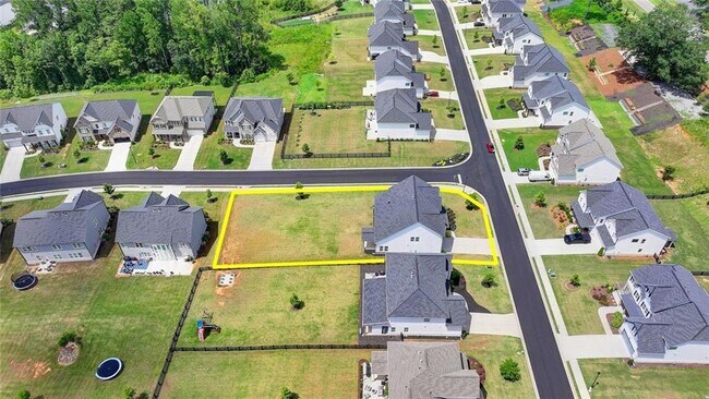 Building Photo - 3695 Andover St