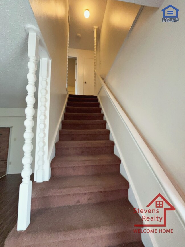 Building Photo - 101 Bybee Dr