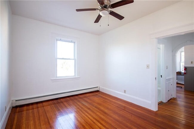 Building Photo - 23 Exeter Ave