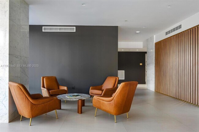 Building Photo - 2829 Indian Creek Dr