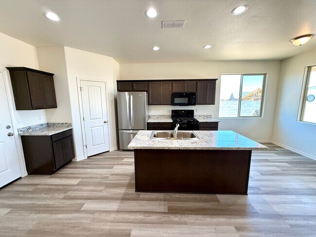 Building Photo - Beautiful New Construction 3 Bedroom Home ...