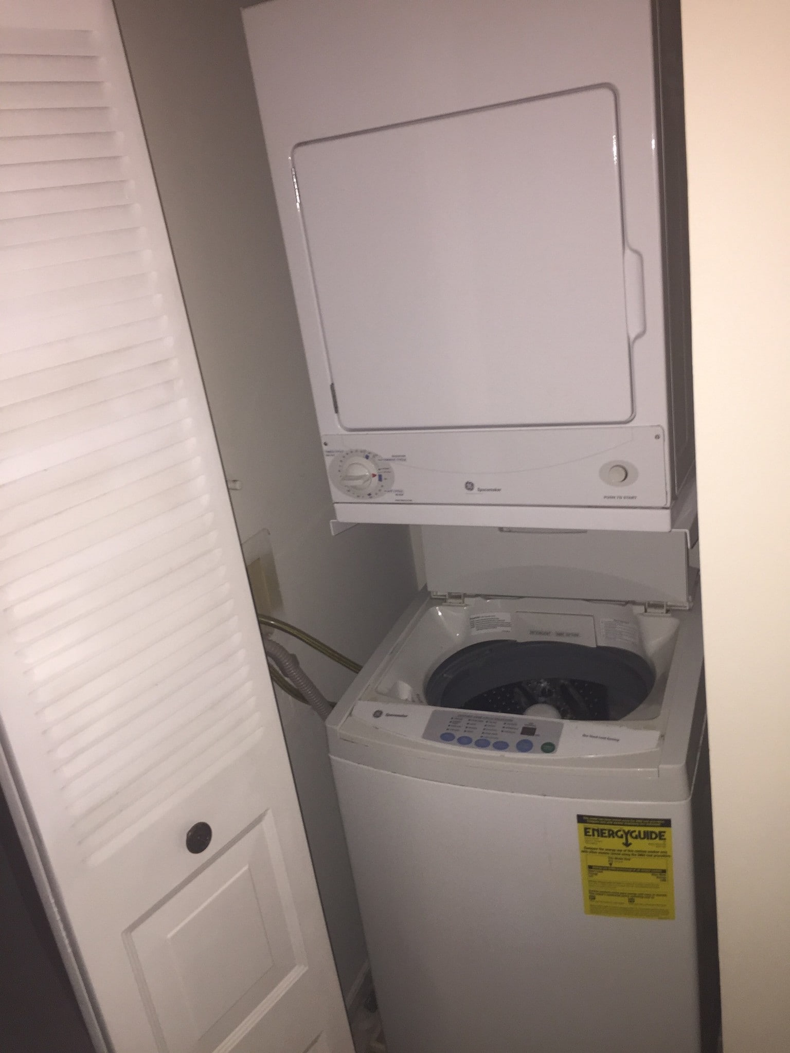 Washer and dryer - 1408 Edison Glen Terrace