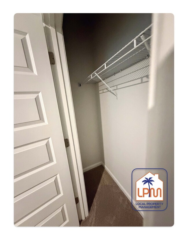 Building Photo - Rare find: **Furnished or Unfurnished**Utilities Included** 4-Bedroom 2-Bathroom Home at The Retr...