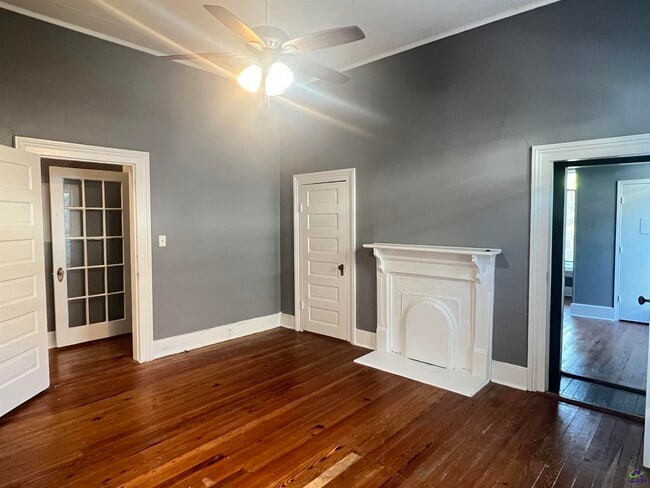 Building Photo - 310 Central Ave