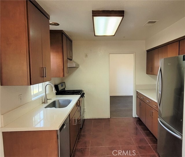 Building Photo - 16332 Trelaney Rd