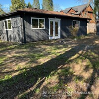 Building Photo - 450 G St