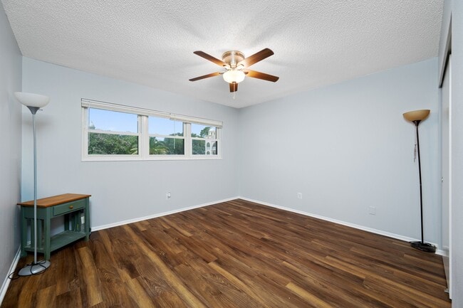 Building Photo - 2258 World Pkwy Blvd W