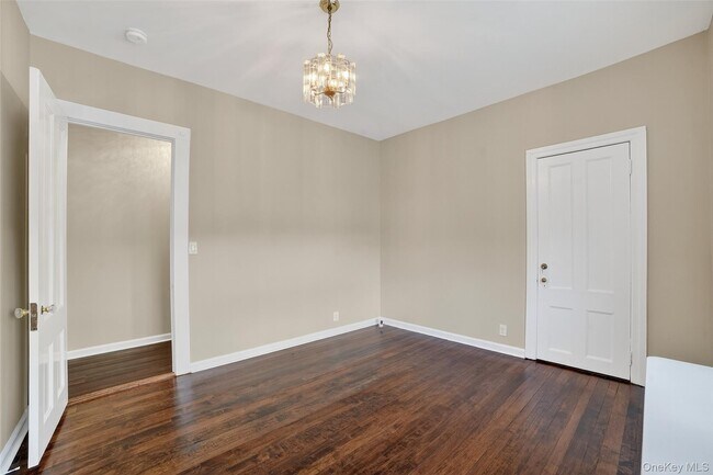 Building Photo - 81 Woodland Ave