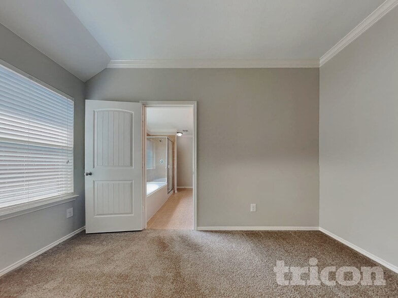 Building Photo - 9104 Sundance Trail