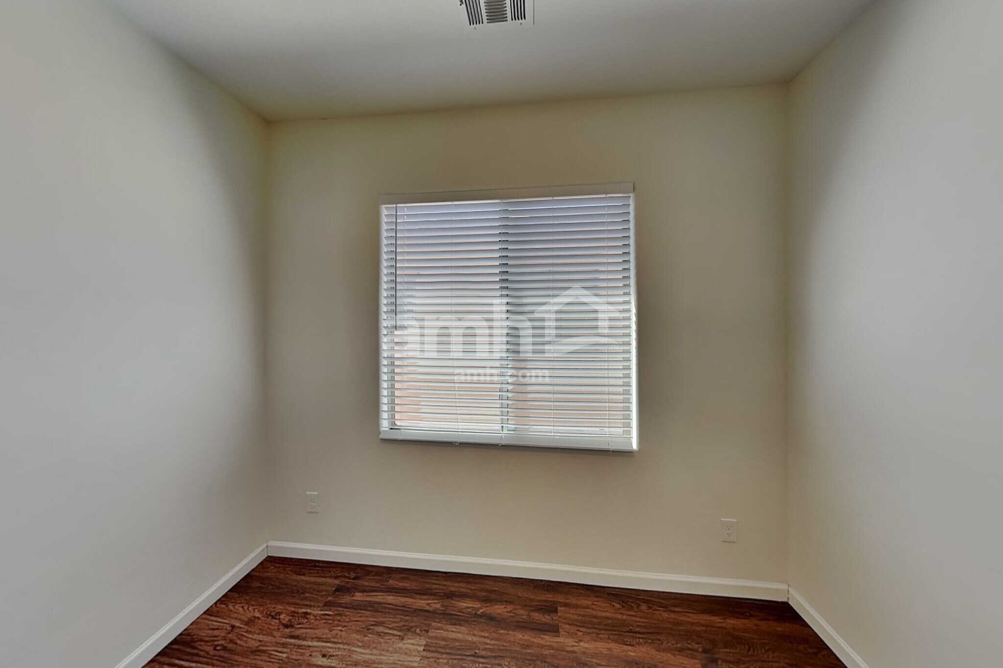 Building Photo - 14576 W Maui Ln