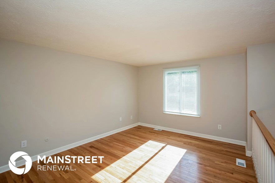 Building Photo - 6824 Littleton Dr