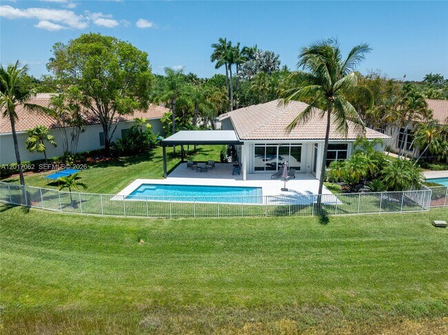 Building Photo - 2576 Bay Pointe Dr