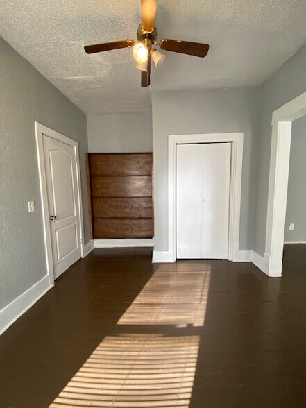 Building Photo - 1119 NW 9th St