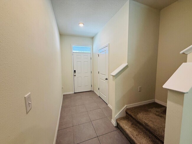 Building Photo - 2856 Suncoast Blend Dr