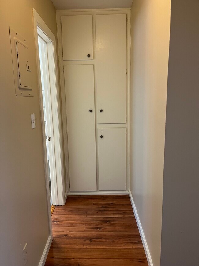 Building Photo - 13760 Sherman Way