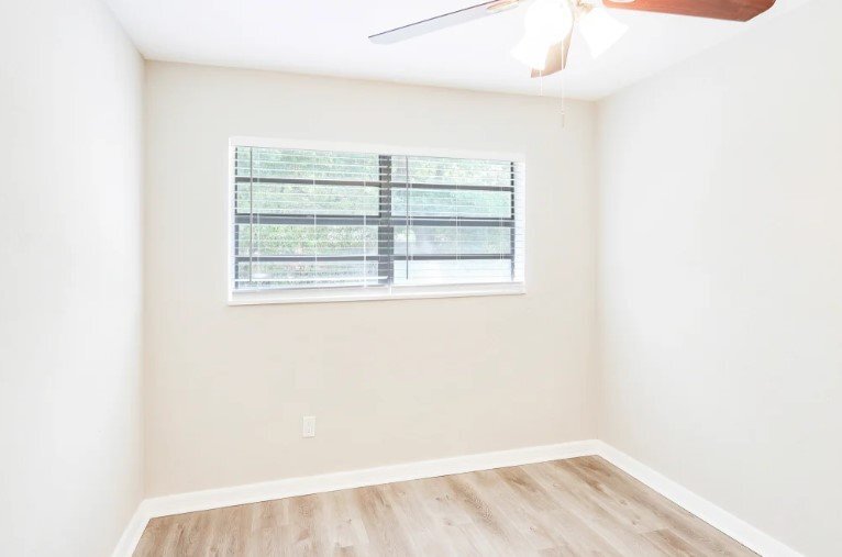 Building Photo - 4516 S Hale Ave