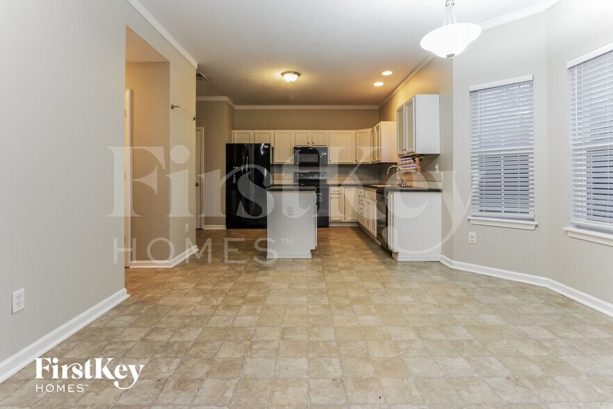 Building Photo - 4700 Cork Ct