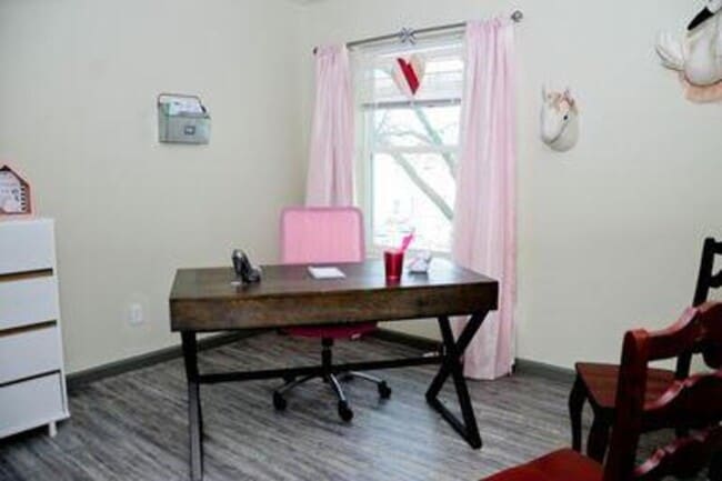 Building Photo - 7418 NW 10th St