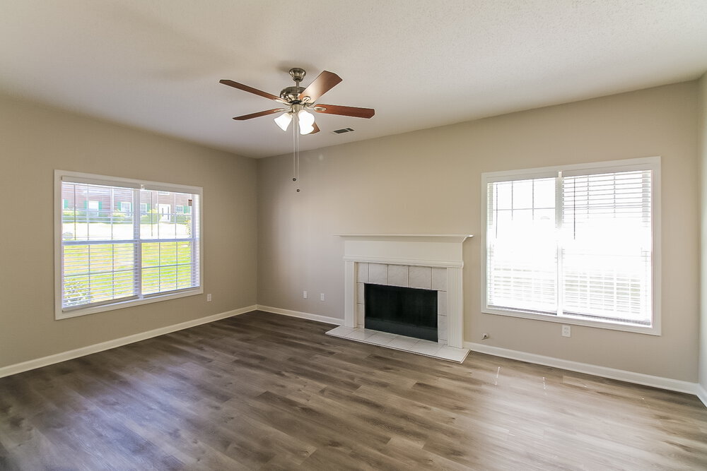 Building Photo - 7047 Cheswick Dr