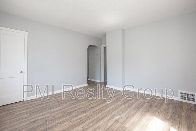 Building Photo - 16905 Palda Dr