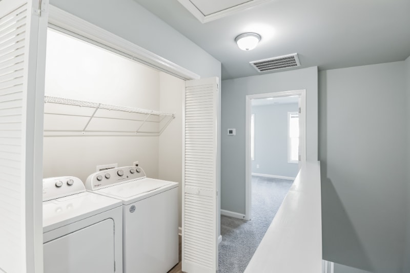 Building Photo - 149 Buckhorn Ave