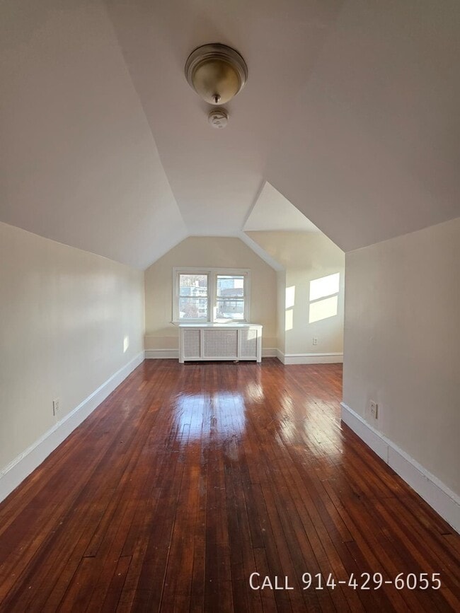 Building Photo - 35 Altonwood Pl